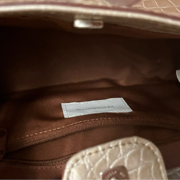 LIZ Claiborne Gold  faux croc shoulder bag - Picture 10 of 10